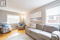 36 RED OAK DRIVE | Barrie Ontario | Slide Image Nine