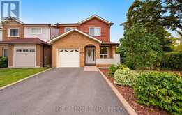 875 MESSENGER MEADOW DRIVE | Mississauga Ontario | Slide Image Two