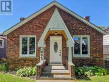 1083 CAMPBELL AVENUE | Windsor Ontario | Slide Image Four