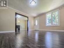 1083 CAMPBELL AVENUE | Windsor Ontario | Slide Image Eight