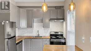 250 SHUTER STREET | Toronto Ontario | Slide Image Nine