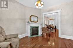 431 LANSDOWNE AVENUE | Toronto Ontario | Slide Image Eight