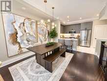 82 - 15 LUNAR CRESCENT | Mississauga Ontario | Slide Image Eleven