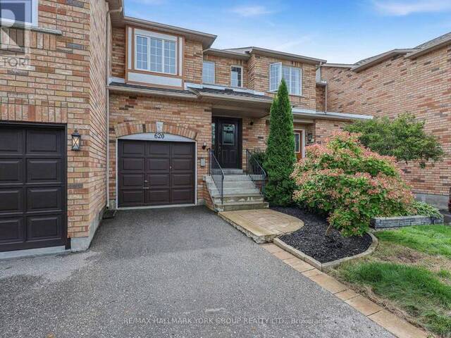 620 BONDI AVENUE Newmarket Ontario, L3Y 8S8 - 3 Bedrooms Home For Sale