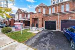 381 CEDRIC TERRACE | Milton Ontario | Slide Image Four