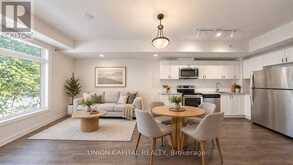 9 - 6 BICKNELL AVENUE | Toronto Ontario | Slide Image Four