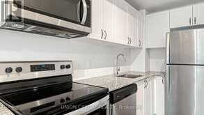 9 - 6 BICKNELL AVENUE | Toronto Ontario | Slide Image Six