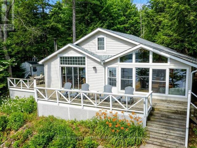 1118 PINE LAKE SHORES Bracebridge Ontario, P1L 1X3 - 4 Bedrooms Waterfront Home For sale