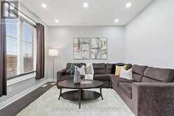 7829 JUNEBERRY DRIVE | Niagara Falls Ontario | Slide Image Six