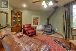 1724 PENETANGUISHE ROAD | Springwater Ontario | Slide Image Twelve