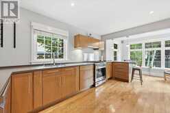 32 ANDERSON STREET | Oakville Ontario | Slide Image Seventeen