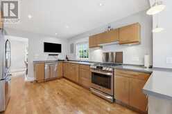 32 ANDERSON STREET | Oakville Ontario | Slide Image Eighteen