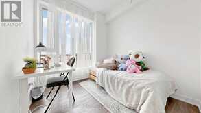 524 - 2 DAVID EYER ROAD | Richmond Hill Ontario | Slide Image Twelve