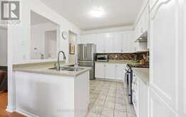 50 BUNTING DRIVE | Vaughan Ontario | Slide Image Sixteen