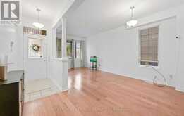 50 BUNTING DRIVE | Vaughan Ontario | Slide Image Four