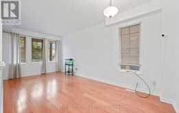 50 BUNTING DRIVE | Vaughan Ontario | Slide Image Six
