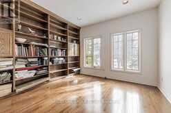 17 DUNLOE ROAD | Richmond Hill Ontario | Slide Image Nineteen