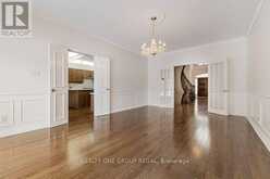 17 DUNLOE ROAD | Richmond Hill Ontario | Slide Image Eight