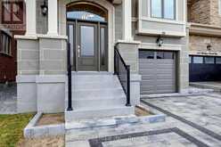 453 KLEINBURG SUMMIT WAY | Vaughan Ontario | Slide Image Three