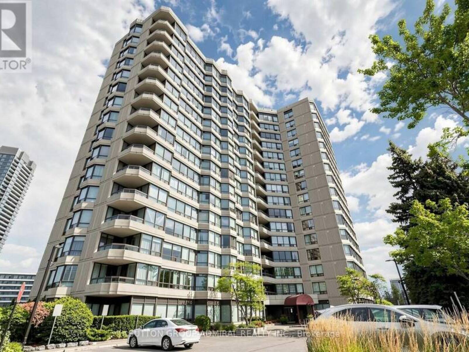 806 - 7460 BATHURST STREET, Vaughan, Ontario L4J 7K9