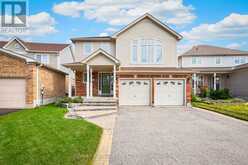 31 COUNTRY LANE | Barrie Ontario | Slide Image One