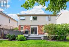 31 COUNTRY LANE | Barrie Ontario | Slide Image Forty