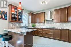 13 ISLAND GROVE | Brampton Ontario | Slide Image Sixteen