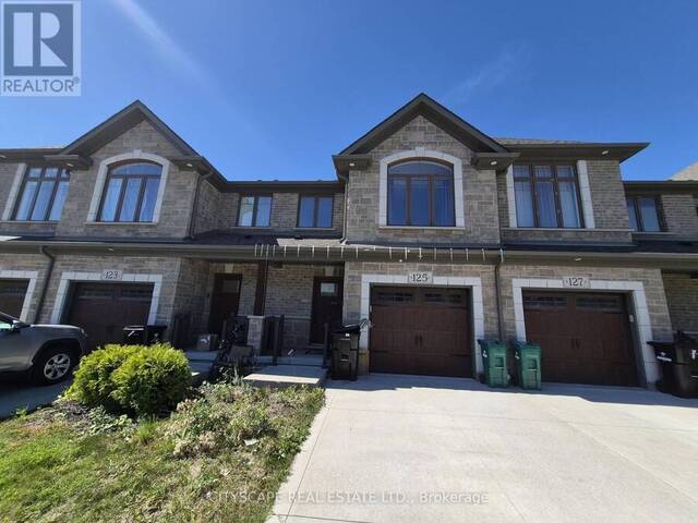 16 - 125 HOLLYBROOK TRAIL Kitchener Ontario, N2R 0P1 - 3 Bedrooms Condo For Sale