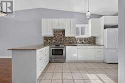 4459 CHRISTOPHER COURT | Beamsville Ontario | Slide Image Eleven