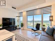 1403A - 10 ROUGE VALLEY DRIVE W | Markham Ontario | Slide Image Nine