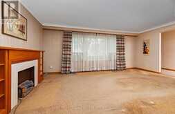 93 LEE AVENUE | Markham Ontario | Slide Image Five