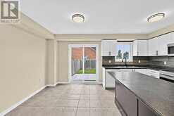 78 COMMONWEALTH ROAD | Barrie Ontario | Slide Image Seventeen