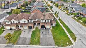 78 COMMONWEALTH ROAD | Barrie Ontario | Slide Image Forty-two