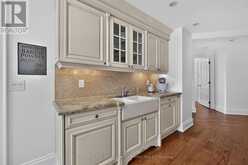 604 - 111 FORSYTHE STREET | Oakville Ontario | Slide Image Fifteen