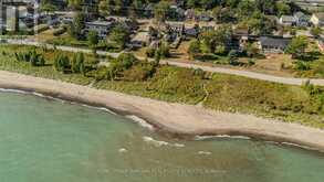 849 BEACH BOULEVARD | Hamilton Ontario | Slide Image Two