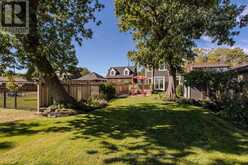 849 BEACH BOULEVARD | Hamilton Ontario | Slide Image Five