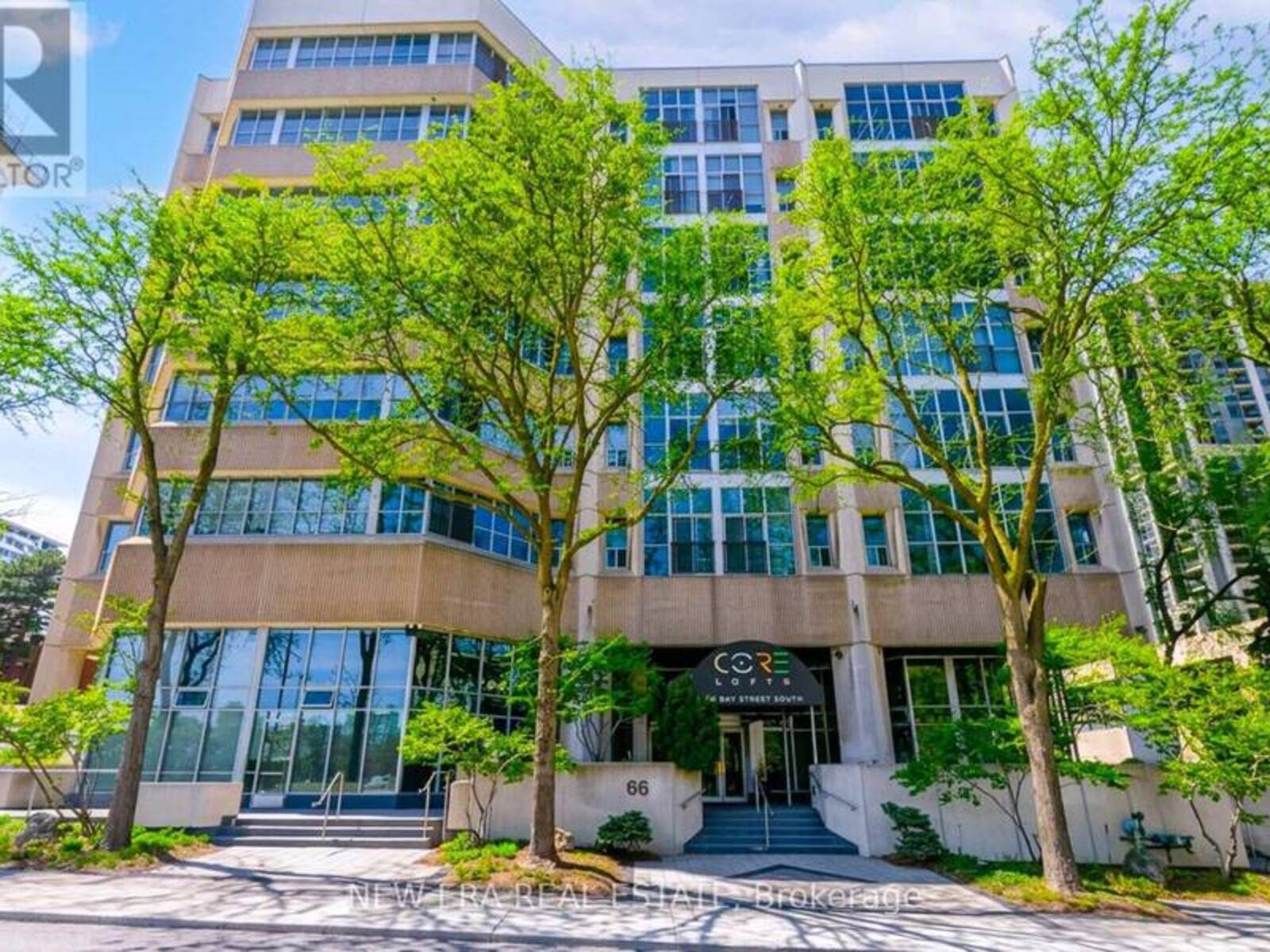 414 - 66 BAY STREET S, Hamilton, Ontario L8P 4Z6