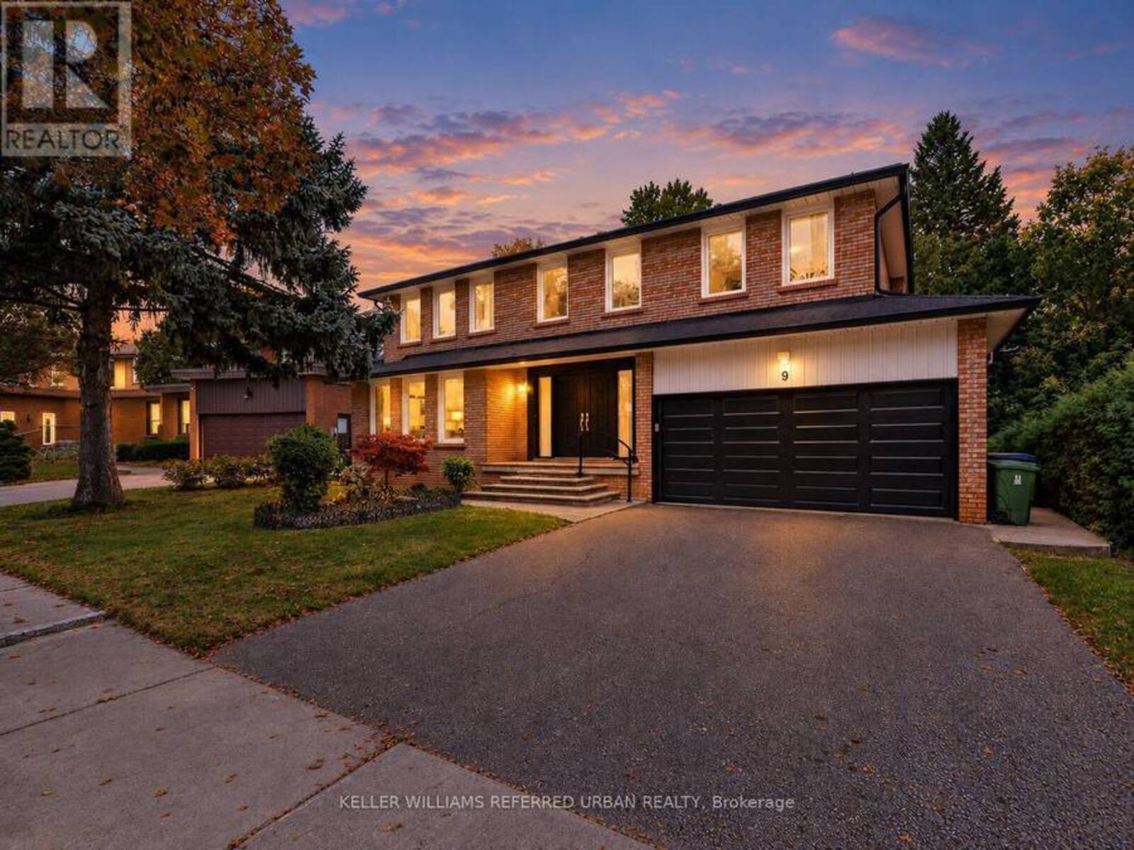 9 TIGERLILY COURT, Toronto, Ontario M2M 4E3