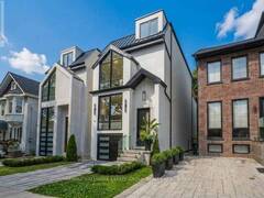 10 WHEELER AVENUE Toronto Ontario, M4L 3V2