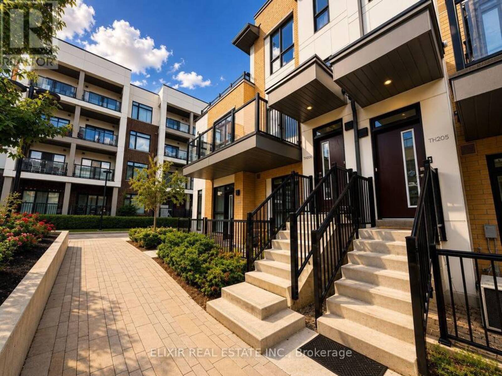 206 - 140 CANON JACKSON DRIVE, Toronto, Ontario M6M 0B9