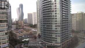 1001 - 36 ELM DRIVE W | Mississauga Ontario | Slide Image Thirty-two