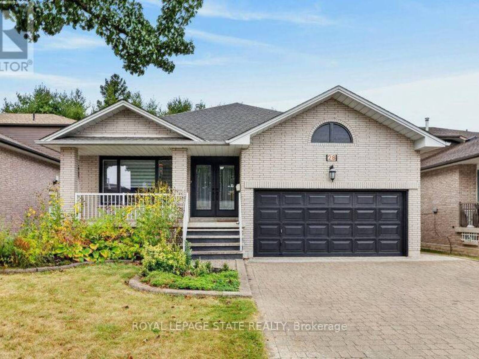 28 GLEN FOREST DRIVE, Hamilton, Ontario L8K 5V8