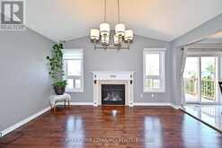 73 LAURENDALE AVENUE | Georgina Ontario | Slide Image Ten