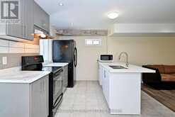 73 LAURENDALE AVENUE | Georgina Ontario | Slide Image Thirty