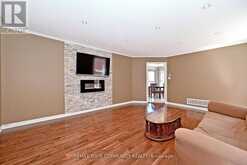 73 LAURENDALE AVENUE | Georgina Ontario | Slide Image Six