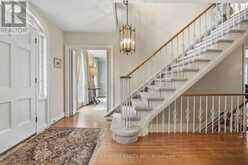 152 BRECKONDALE COURT | Burlington Ontario | Slide Image Four