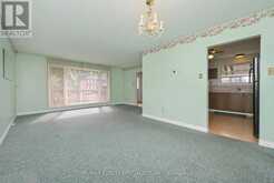 38 ALGONQUIN BOULEVARD | Brampton Ontario | Slide Image Ten