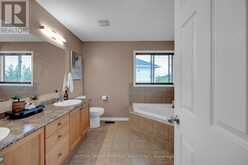 1318 MEATH DRIVE | Oshawa Ontario | Slide Image Twenty-two