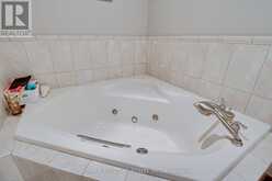 15 LOBRAICO LANE | Whitchurch-Stouffville Ontario | Slide Image Twenty-six