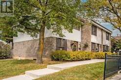 42 - 2779 GANANOQUE DRIVE | Mississauga Ontario | Slide Image Two